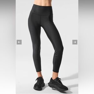 Alo Airlift Black High Rise 7/8 Leggings XS